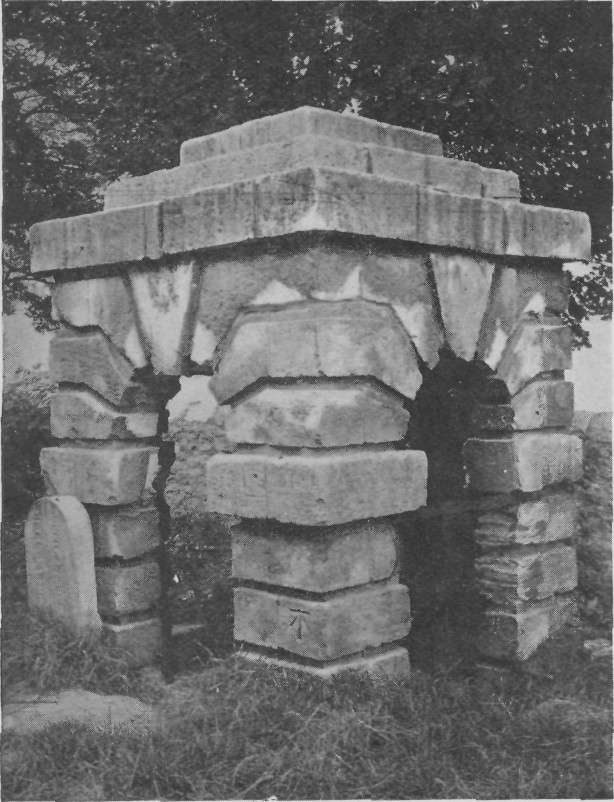 ROBIN HOOD'S WELL.
